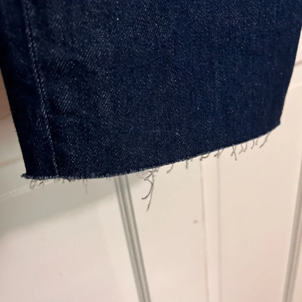 Women’s Express size size 10 blue jeans - Picture 3 of 6